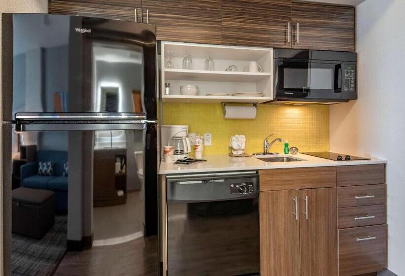 جناح سرير كينج, Mainstay Suites Durango