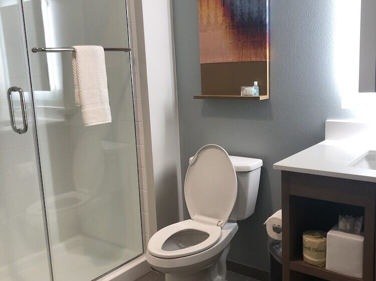 جناح, Mainstay Suites Durango