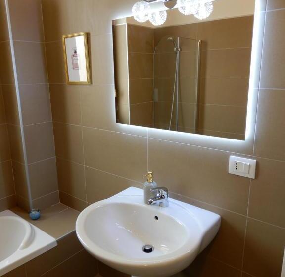 غرفة قياسية, Caserta Royale Apartment