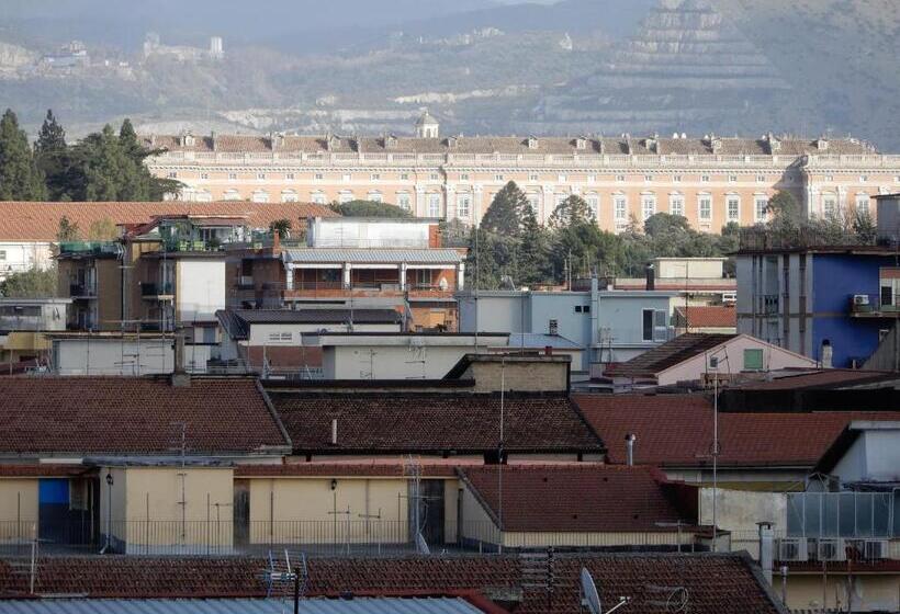 غرفة قياسية رباعية, Caserta Royale Apartment