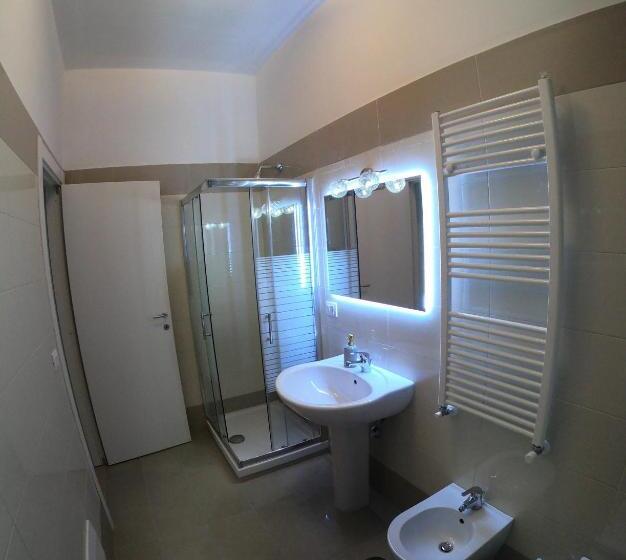 Четырехместный Номер Стандарт, Caserta Royale Apartment