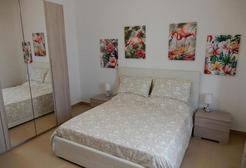 Номер Стандарт, Caserta Royale Apartment