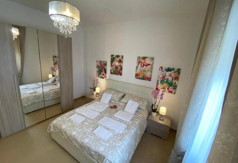 غرفة قياسية, Caserta Royale Apartment