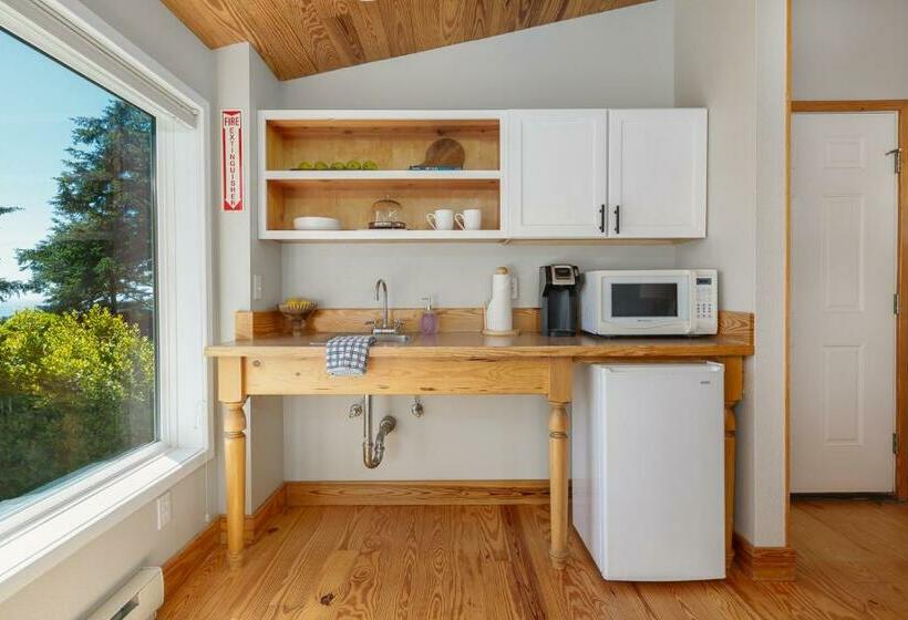 デラックススタジオ, Ocean House