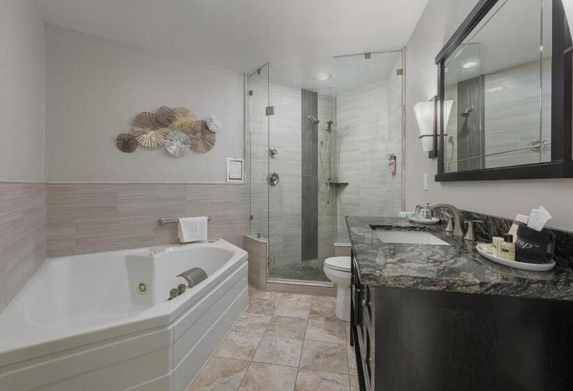 キングサイズベッドのスタンダードルーム, Ocean House