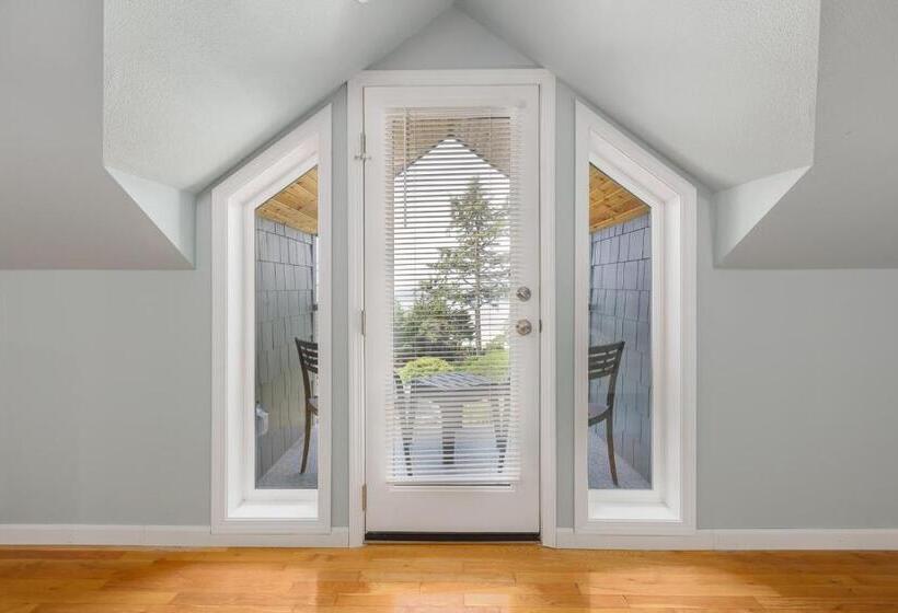 キングサイズベッドのスイートルーム, Ocean House