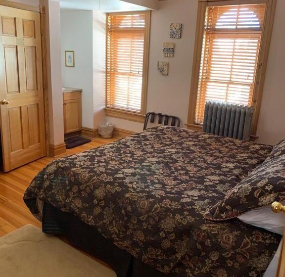 キングサイズベッドのスタンダードルーム, St Nicholas