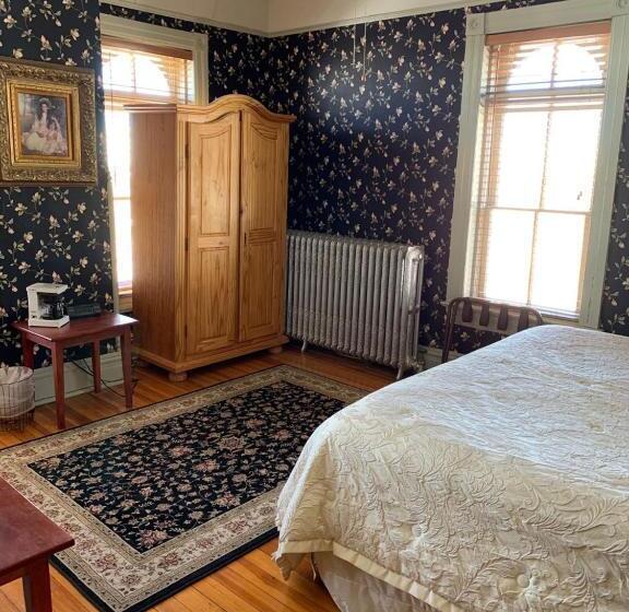 キングサイズベッドのスタンダードルーム, St Nicholas