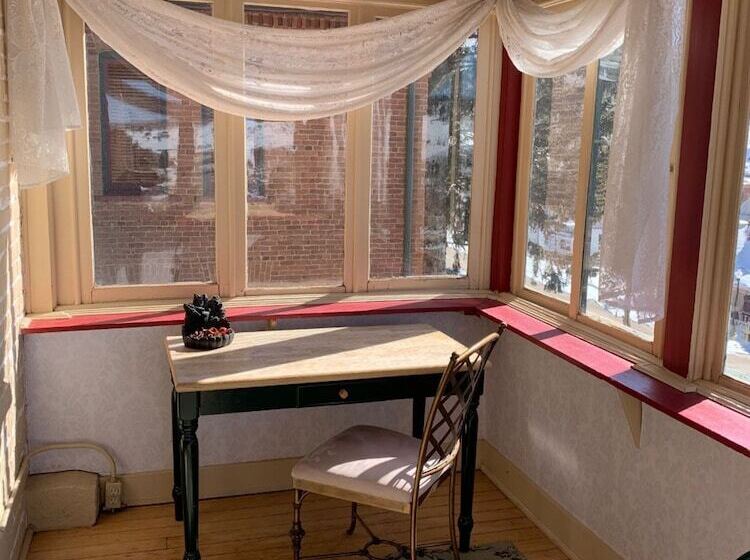 デラックスルーム, St Nicholas