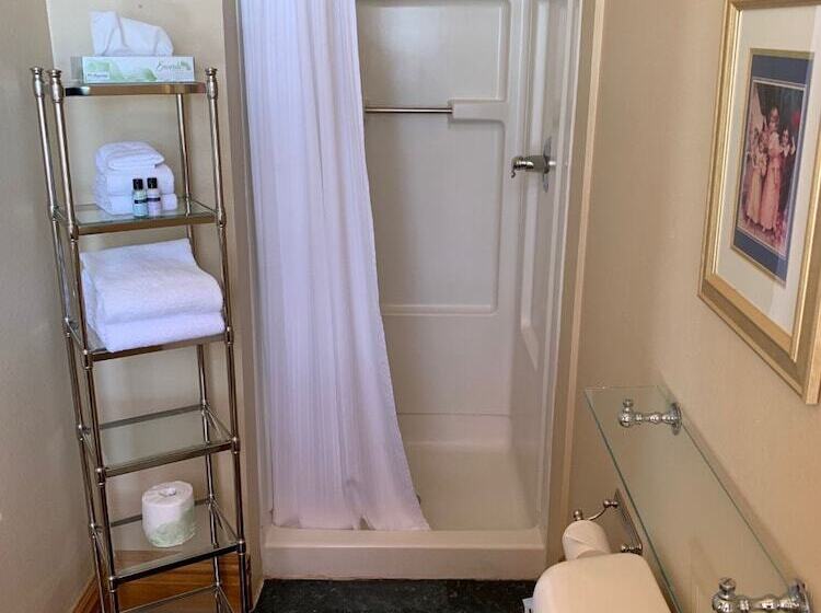 デラックスルーム, St Nicholas