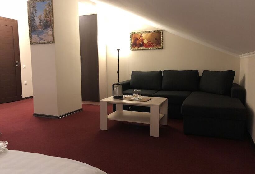 اتاق استاندارد چهار تخته, Atlantis