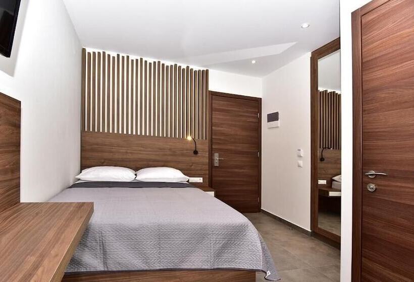 غرفة ديلوكس ثلاثية, Eutopia