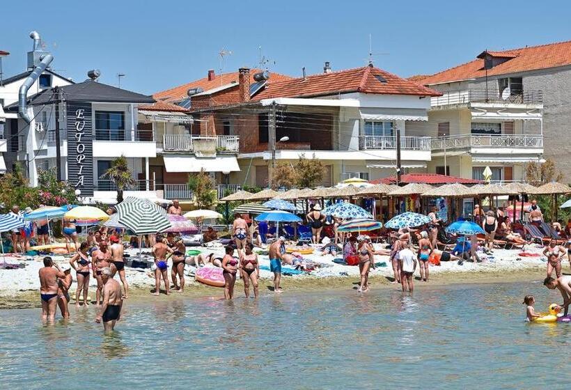 غرفة ديلوكس مطلّة علي البحر, Eutopia