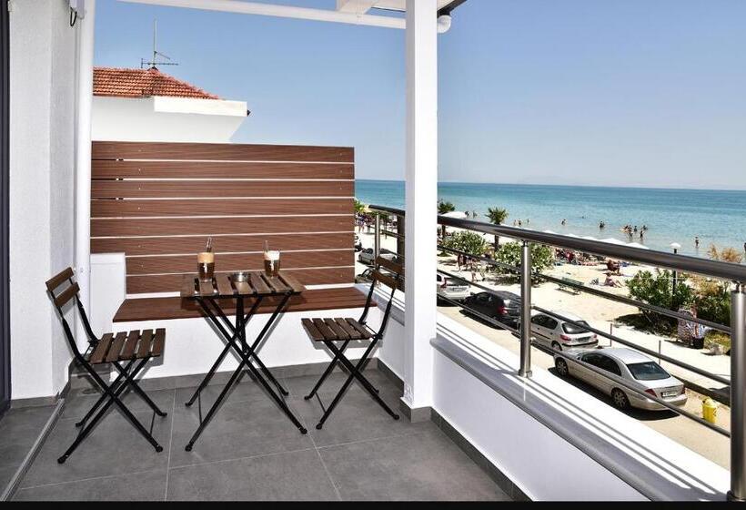 غرفة ديلوكس مطلّة علي البحر, Eutopia