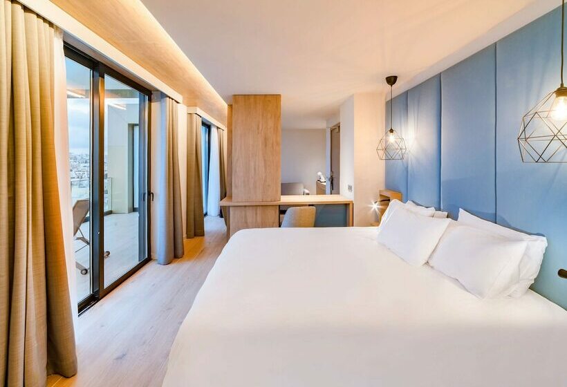 سوییت پرستیژ, Mercure St. Julian S Malta