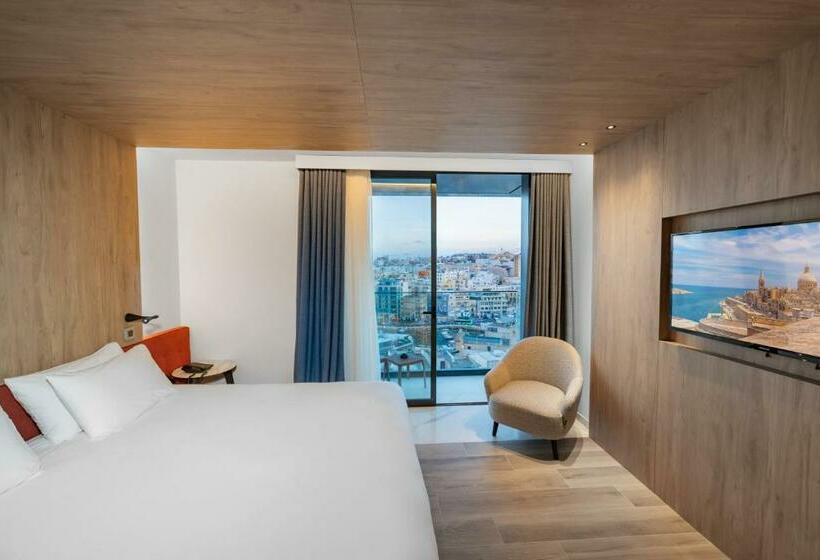 اتاق سوپریور با چشم‌انداز دریا و بالکن, Mercure St. Julian S Malta