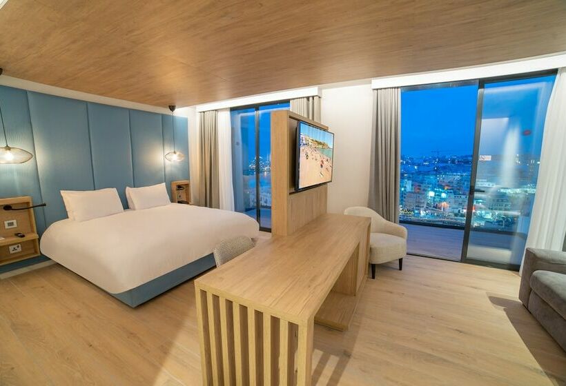 چشم‌انداز دریای سوئیت جونیور پرستیژ, Mercure St. Julian S Malta