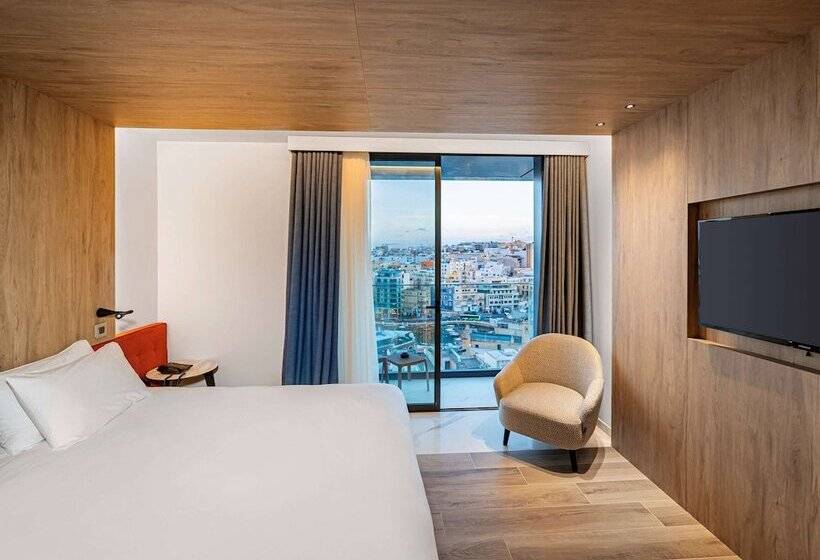 اتاق سوپریور با چشم‌انداز دریا و بالکن, Mercure St. Julian S Malta