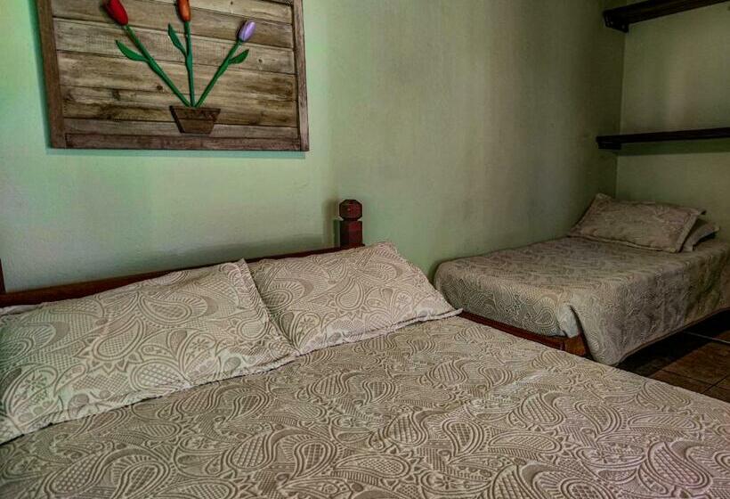 חדר סטנדרט לשלושה, Pousada Ilhabelasuites