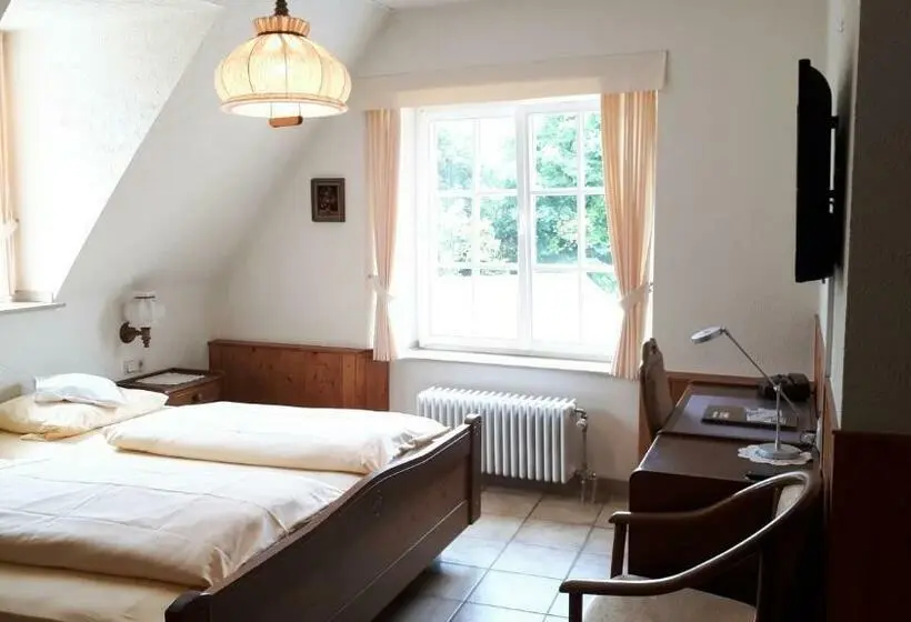 スタンダードルーム, Prisma Hotel Burg Bollendorf
