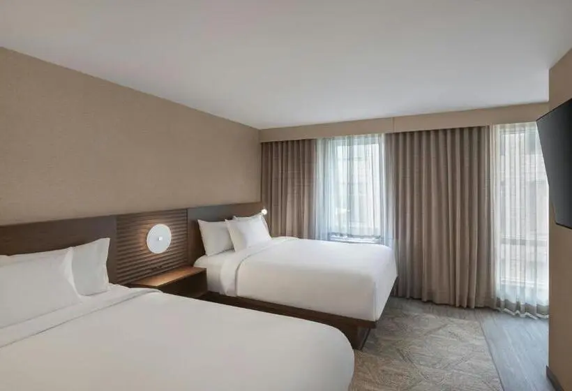 デラックスルーム, AC Hotel by Marriott Old Montreal
