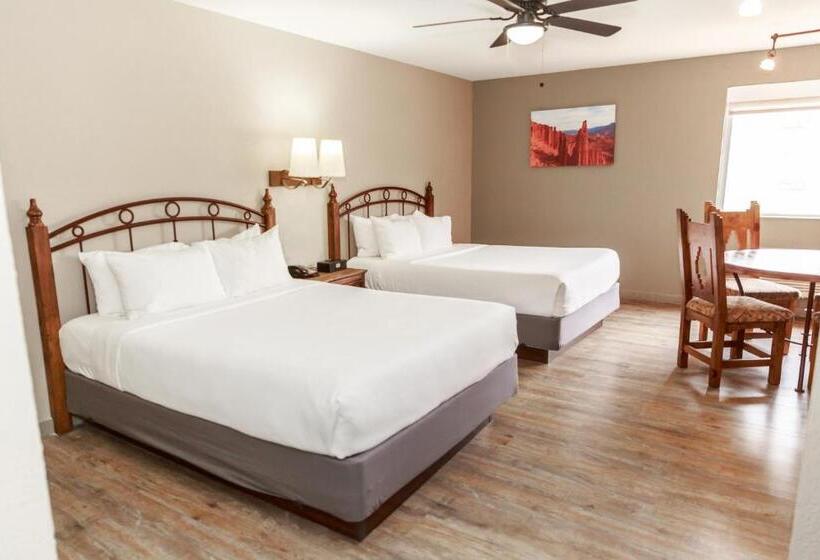 标准间, Aarchway Inn