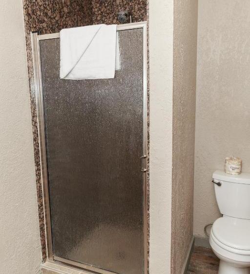 行政套房, Aarchway Inn