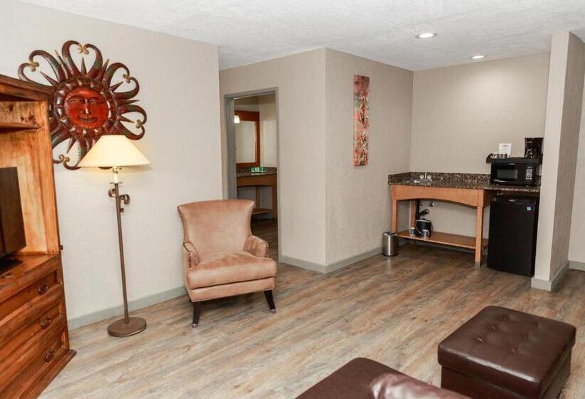 行政套房, Aarchway Inn