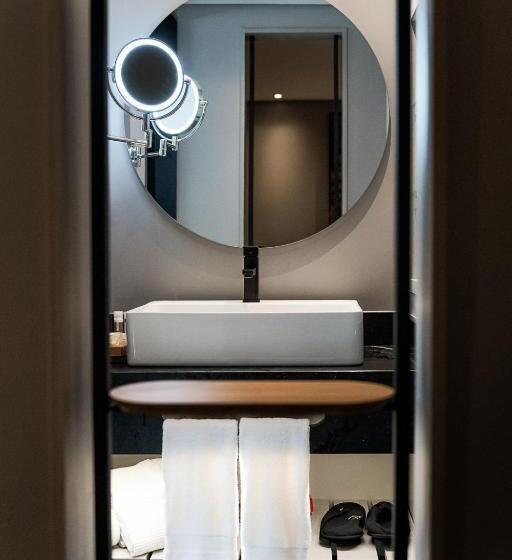 غرفة قياسية, Bavaria Sport