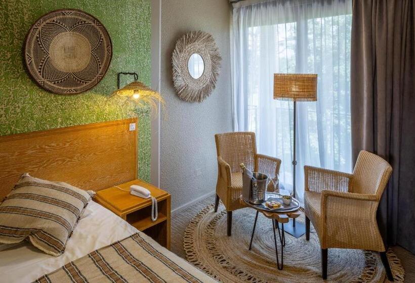 Классический Номер, Garrigae Manoir De Beauvoir Poitiers Sud   Hotel & Spa