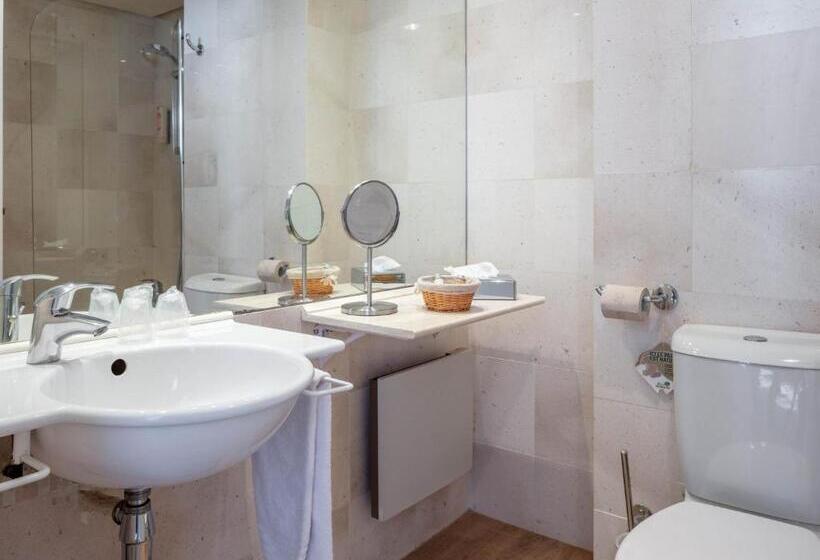 غرفة برستيج, Garrigae Manoir De Beauvoir Poitiers Sud   Hotel & Spa