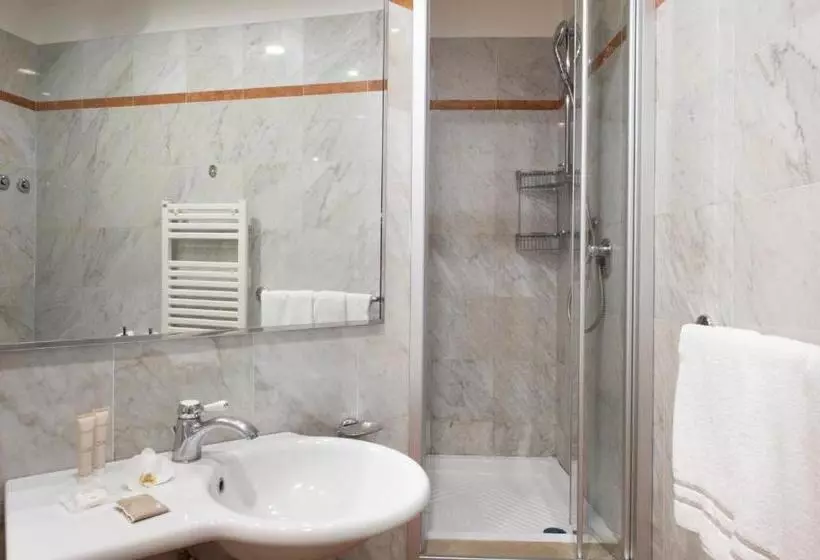 اتاق استاندارد, Grifone Firenze  Meetings & Spa