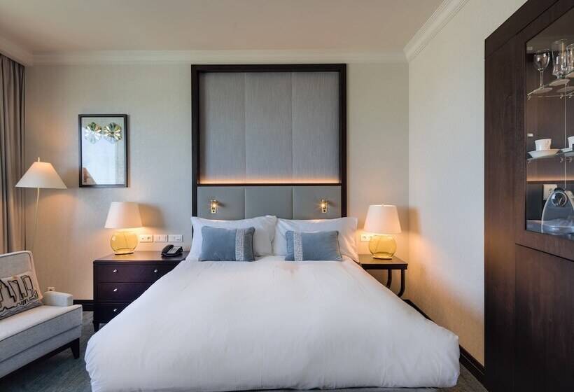 Номер Классика Двуспальная Кровать, Intercontinental Warszawa, An Ihg