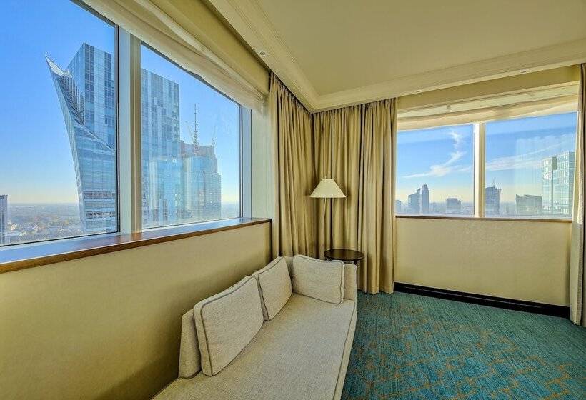 جناح, Intercontinental Warszawa, An Ihg