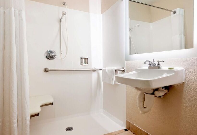 جناح لذوى الاحتياجات الخاصة, Larkspur Landing Extended Stay Suites Milpitas