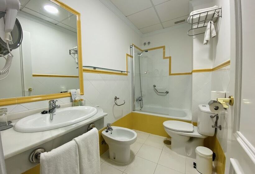 Quarto Familiar, Las Cortes De Cadiz