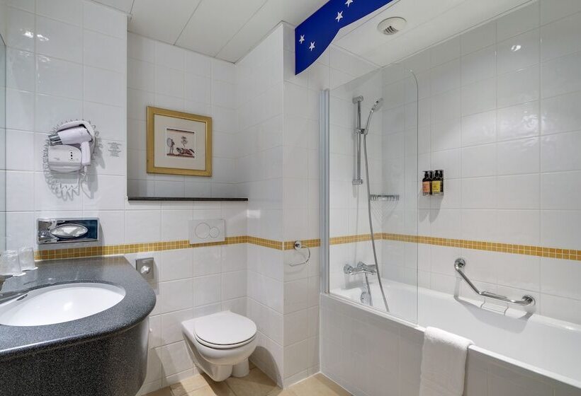 ファミリールーム, Le Grand Magic