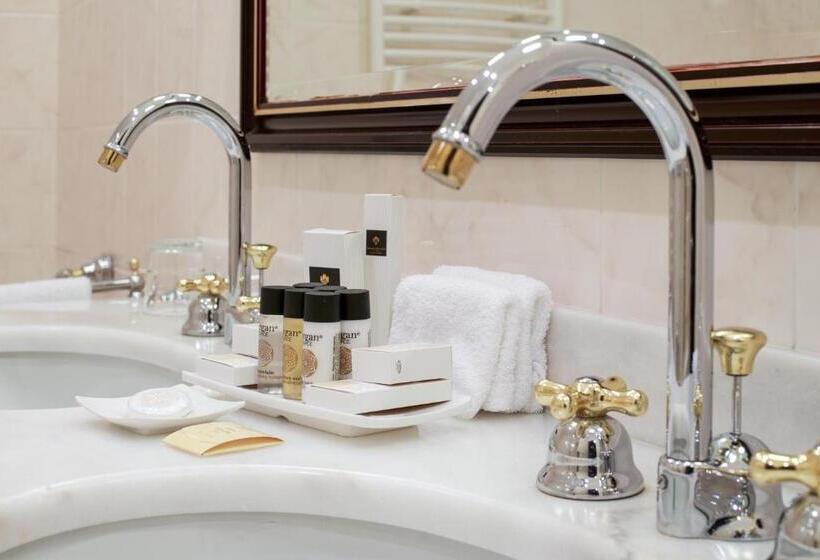 Junior Suite, Liberty