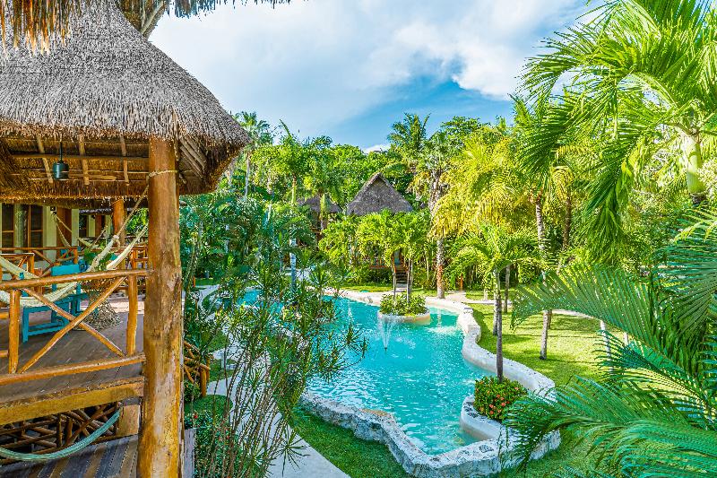 스탠다드 룸 가든 전망, Mahekal Beach Front Resort & Spa