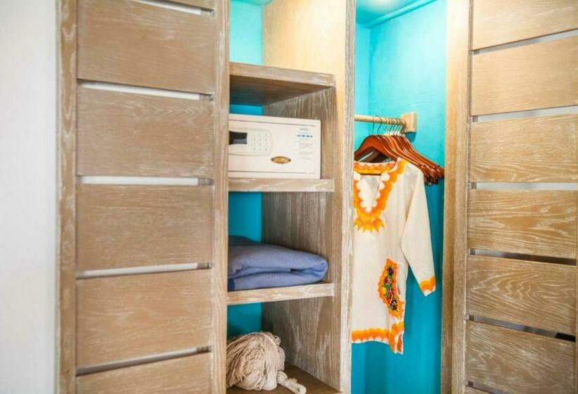 디럭스 룸 바다 전망, Mahekal Beach Front Resort & Spa