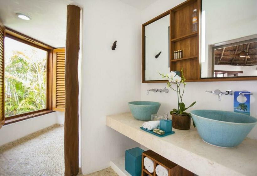 디럭스 룸 바다 전망, Mahekal Beach Front Resort & Spa