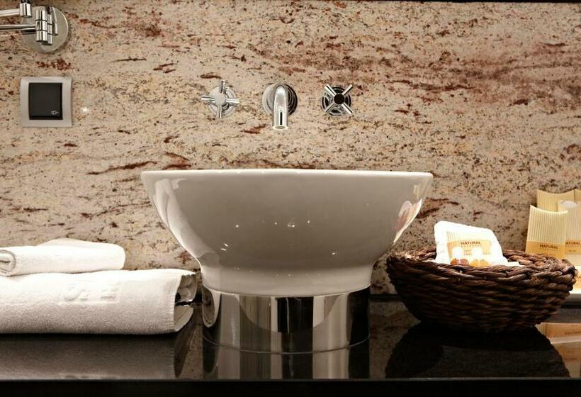 高级大房间, Metropolitan Hotel By Flemings