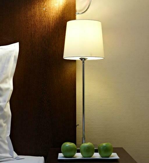 سوییت, Metropolitan Hotel By Flemings