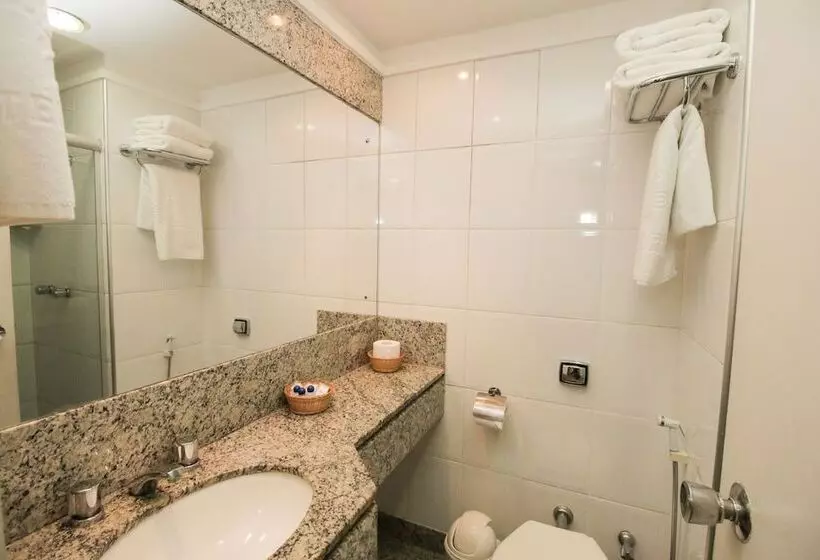 اتاق استاندارد سه نفره, Portobello Ondina Praia