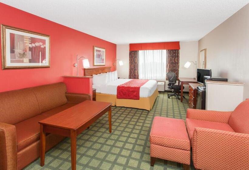 キングサイズベッドのデラックスルーム, Ramada Limited Decatur