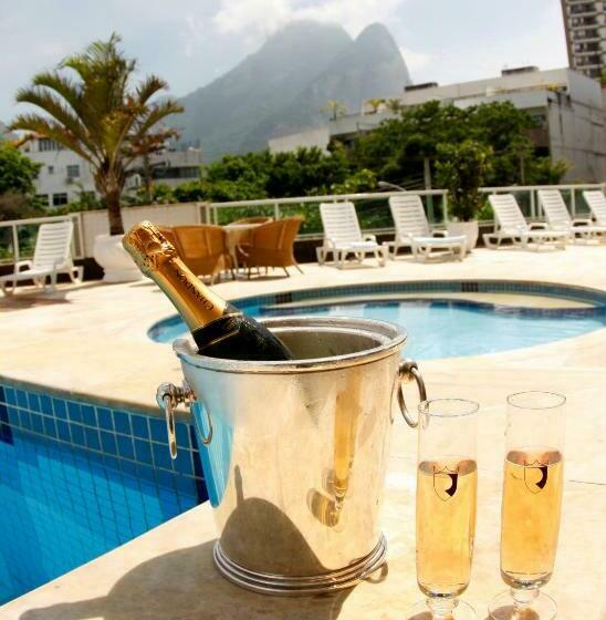 Quarto deluxe, Royalty Barra