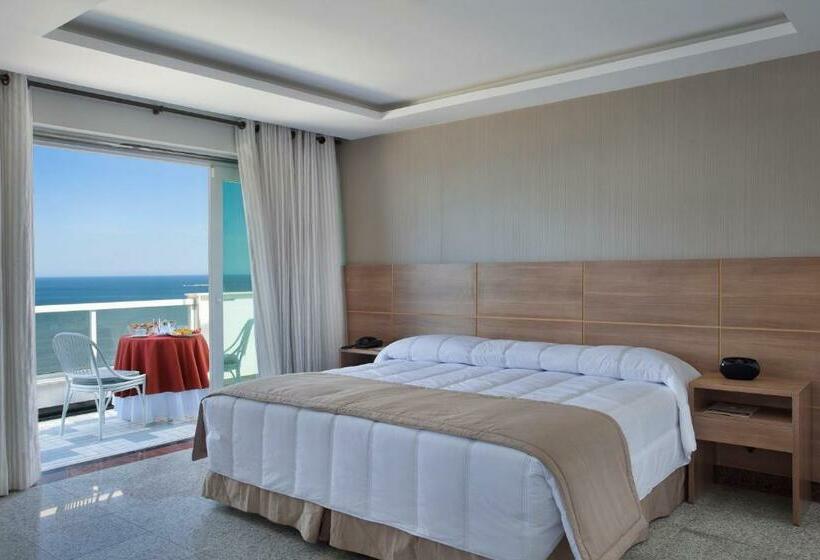 Suite Master, Royalty Barra