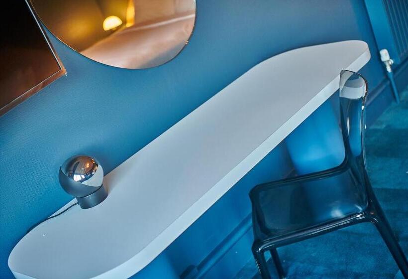 غرفة قياسية, The Central Private Hotel By Naumi Hotels