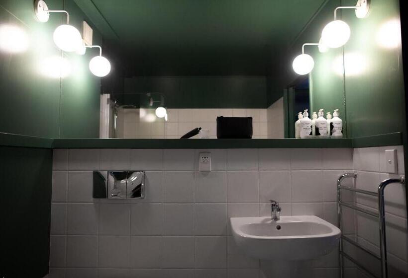 غرفة قياسية, The Central Private Hotel By Naumi Hotels