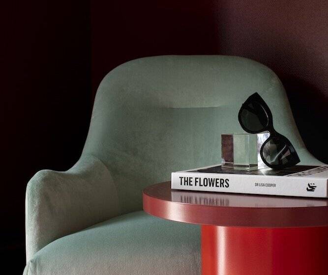 غرفة قياسية, The Central Private Hotel By Naumi Hotels